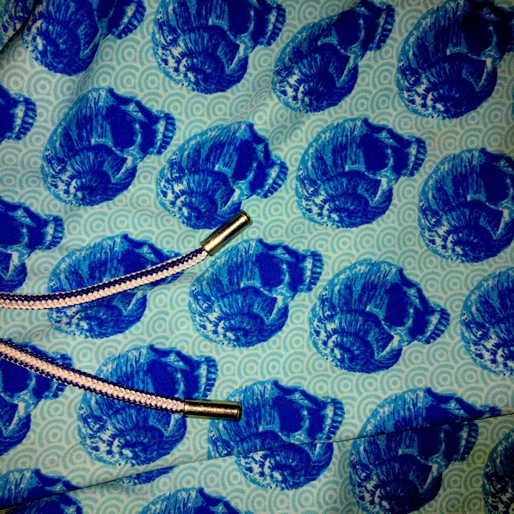 XL SkullShell Designer Bathing Suit w/ koozie